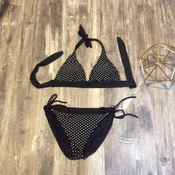❤️ 3 for $10! Polka dot reversible bikini 👙 - Picture 2 of 2